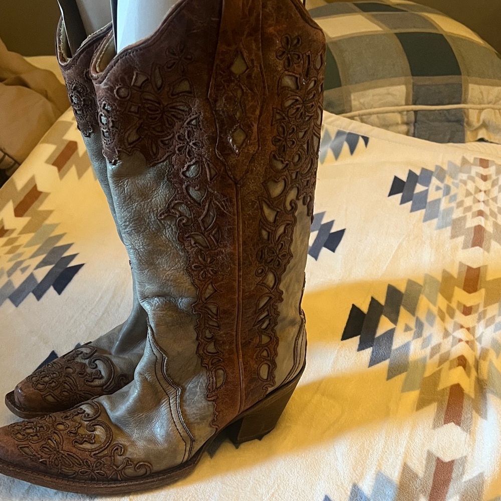 Corral Brown and Tan Western Cowboy Boots